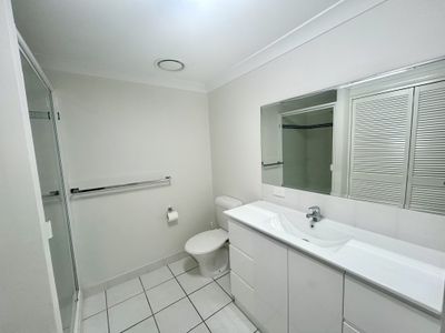 2 / 293-301 Esplanade, Cairns North