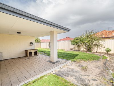 22 Mary Mackillop Glen, Queens Park