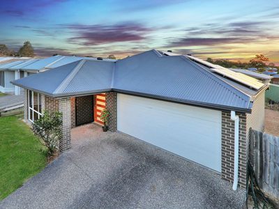 7 Alabaster Drive, Logan Reserve