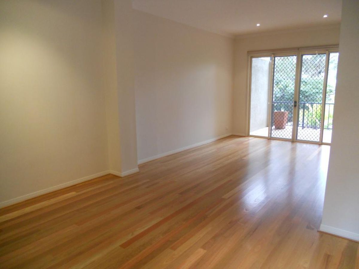 1 / 11 Indooroopilly Road, Taringa