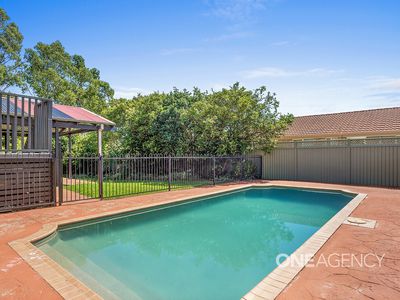 6 Stirling Place, Albion Park