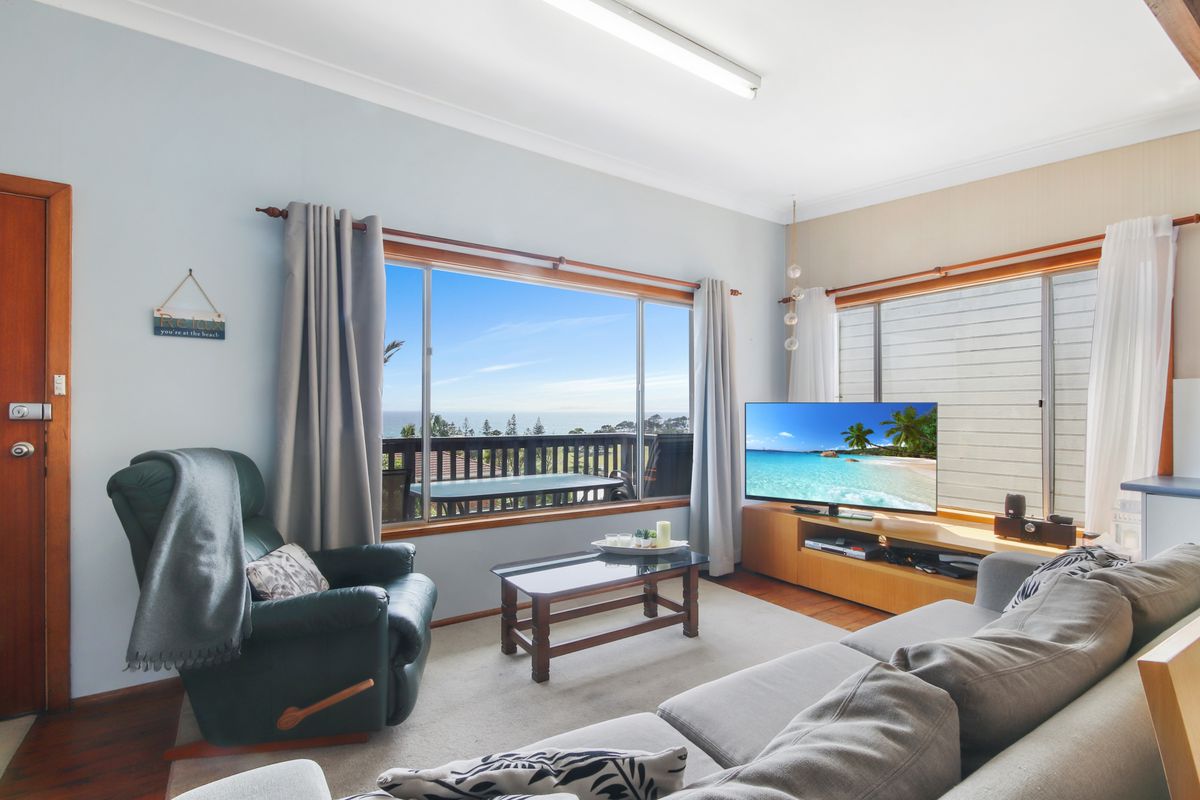 28 John Reilly Street, Dalmeny