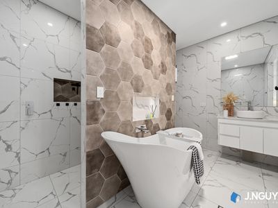 6 Meadows Road, Cabramatta West
