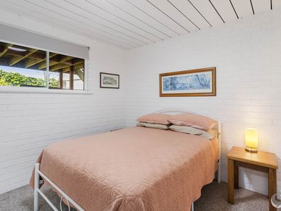 5 Collins Crescent, Narooma