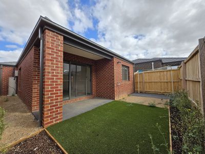 13 Mangosteen Drive, Truganina