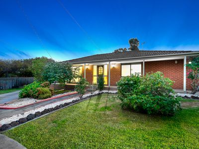 4 ISOBELLA COURT, Dandenong North