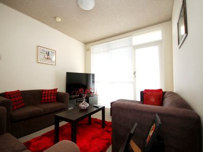 9 / 76 Leylands Parade, Belmore