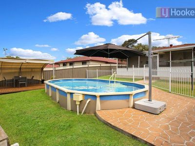 8 McFarlane Drive, Minchinbury