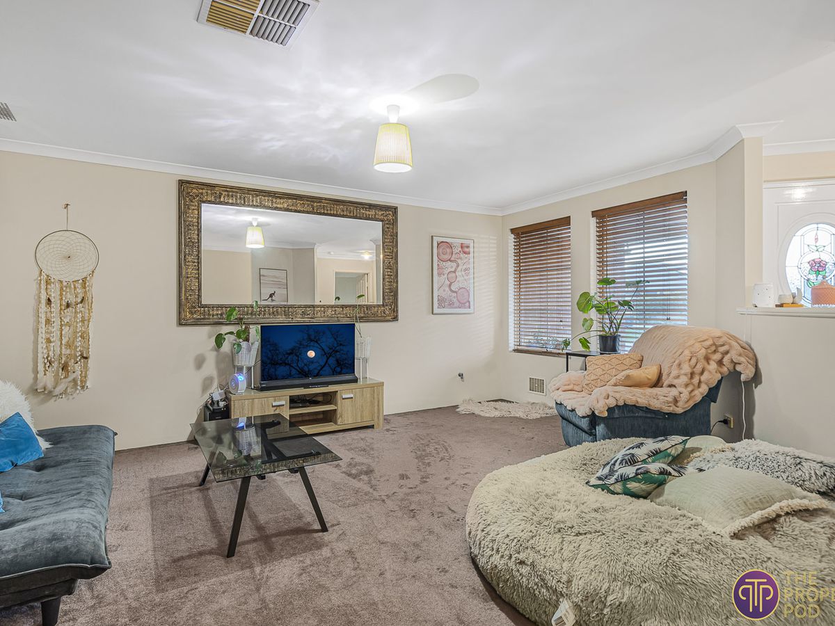 52 Maamba Road, Wattle Grove