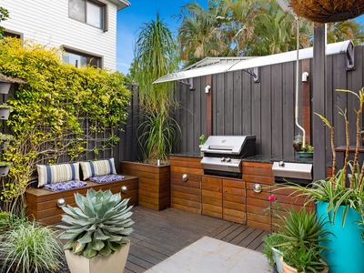 10 / 8 Clive Street, Annerley