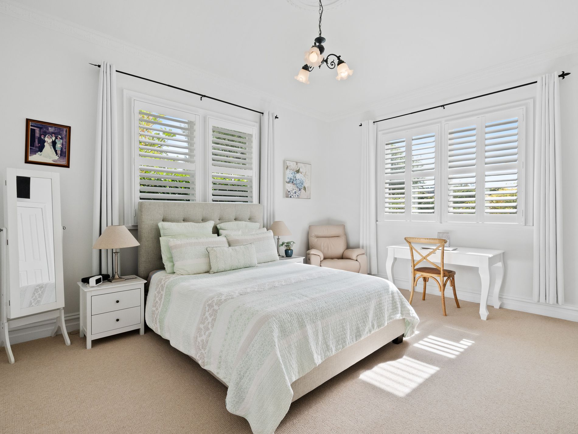 15 Woodbridge Hill Road, Woodbridge