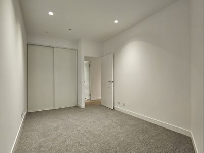 608 / 260 Spencer Street, Melbourne