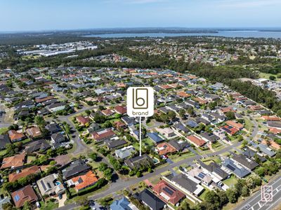 12 Willandra Road, Woongarrah