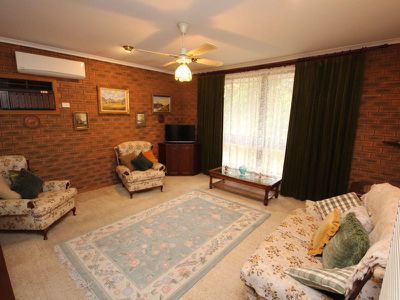 2 / 13 Edwards Street, Wangaratta
