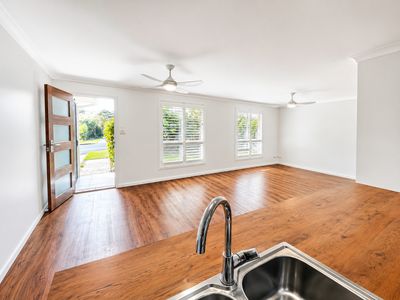 30 Cocos Crescent, Forster
