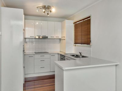 89 Robertson Road, Raceview