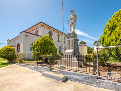 1 Post Office Street, Emmaville