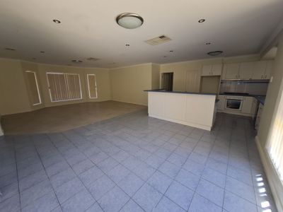 8  Ironbark Way, Shepparton