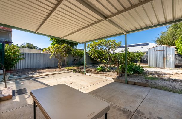 2 McClure St, Safety Bay