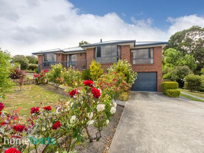 16 Thorpe Street, Cygnet