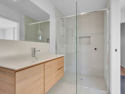 3 / 18 Liffey St, Carrick
