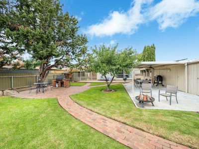 17 Scoresby Avenue, Shepparton