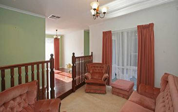 11 Redmore Court, Berwick