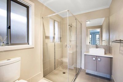 13 Tarrawarra Avenue, GLEDSWOOD HILLS, Gledswood Hills - Thumbnail 4
