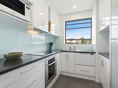 11 / 4 Juan Street, Alexandra Headland