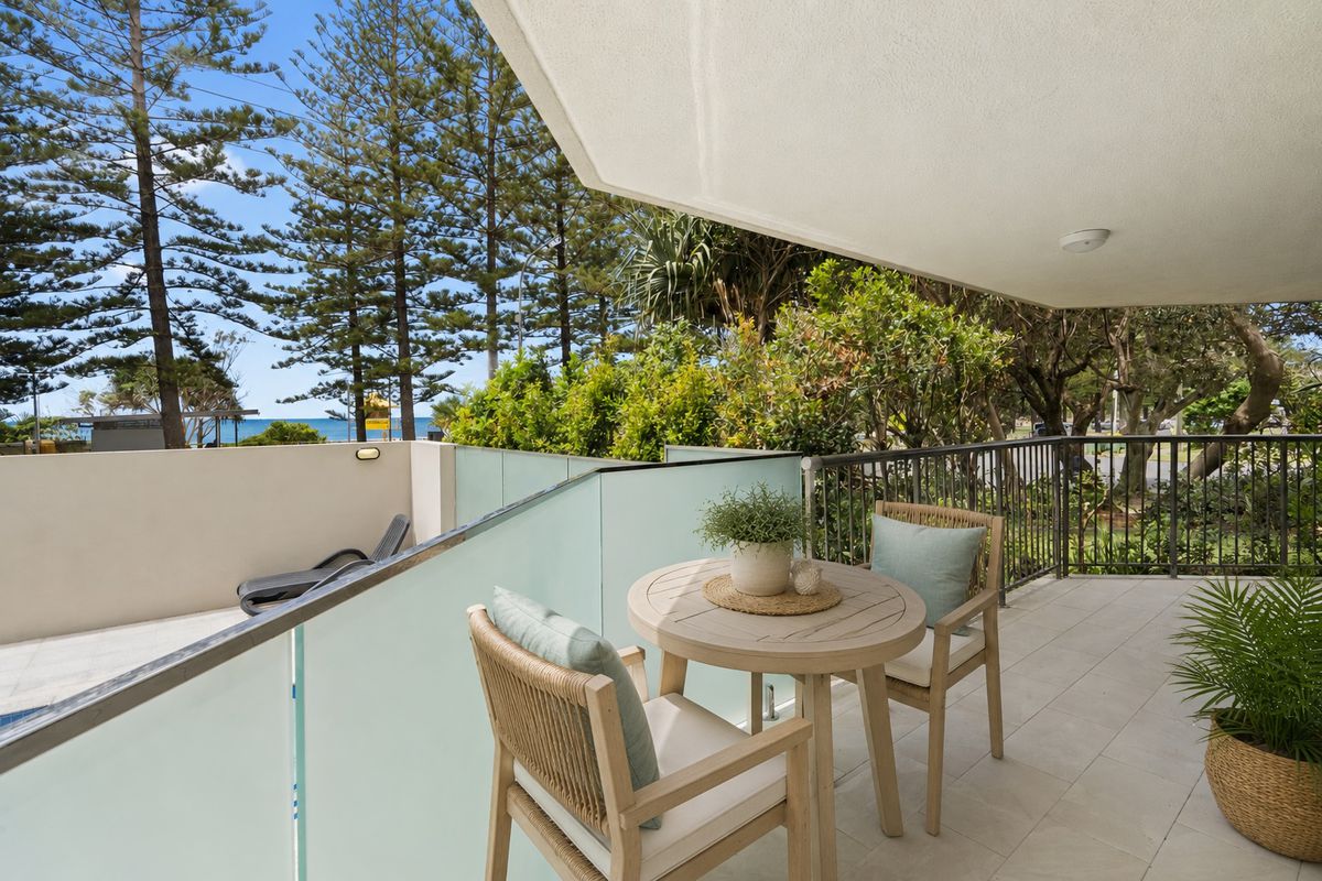 1 / 164 The Esplanade, Burleigh Heads