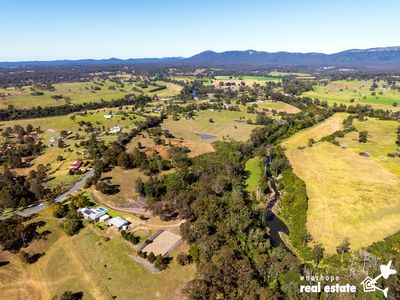 64 Koree Island Road, Beechwood