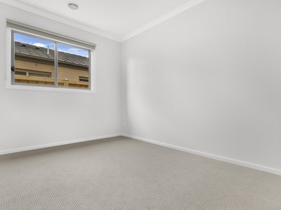 8 Possum Drive, Beveridge