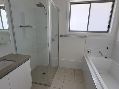 34B Magnolia Boulevard, Dubbo