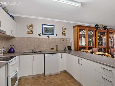 15 / 230 Torquay Terrace, Torquay