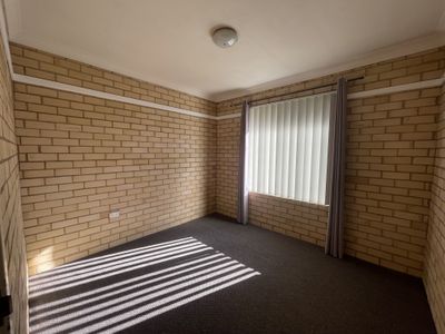 5 / 4-6 Goode, Dubbo