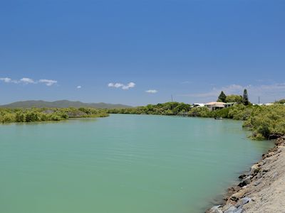 142 Schofield Parade, Keppel Sands