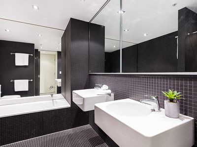 1001 / 1 Francis Street, Darlinghurst