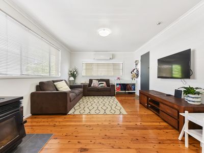 12 Milton Street, Kearneys Spring