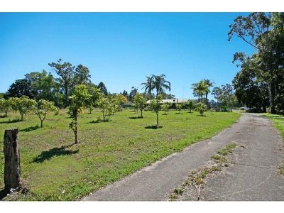 400 McKinnon Drive, Cooroibah