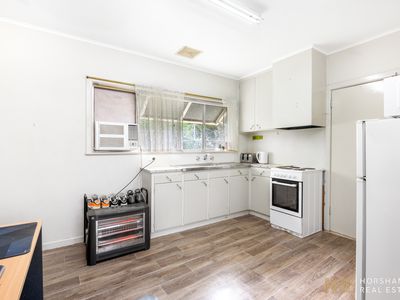 1 4 / 9 Burgess Street, Horsham