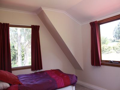 711 Leslie Road, Leslie Vale