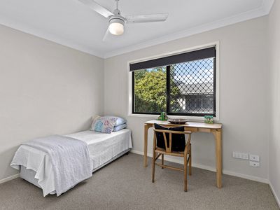 4 / 5 Seabrook Street, Kedron