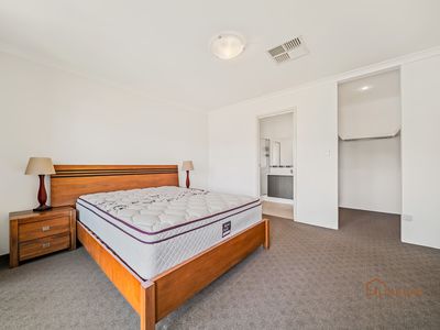 28 Fairfield Gardens, Canning Vale