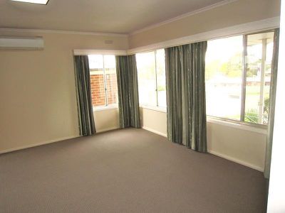8 Parsonage Grove, Eaglehawk