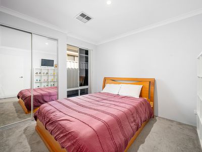 16 Modena Road, Piara Waters