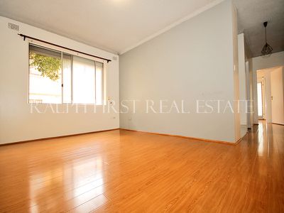 4 / 60 Colin Street, Lakemba