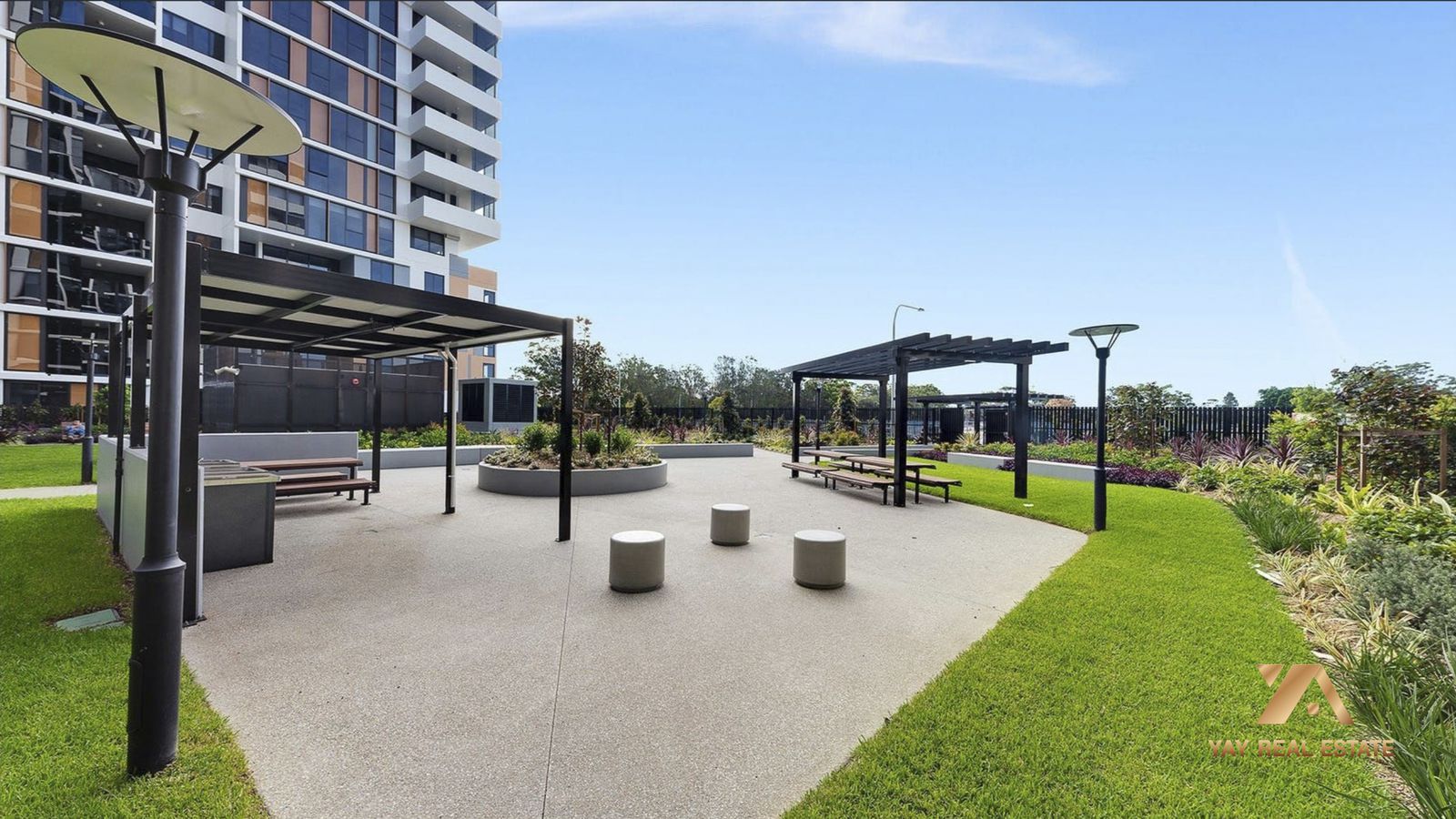 911 / 3 Finch Drive, EASTGARDENS
