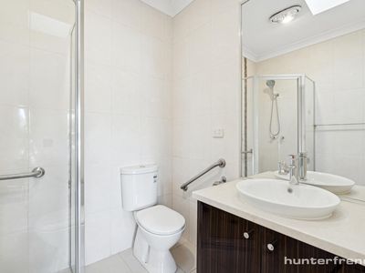 2 / 156 Chambers Road, Altona North