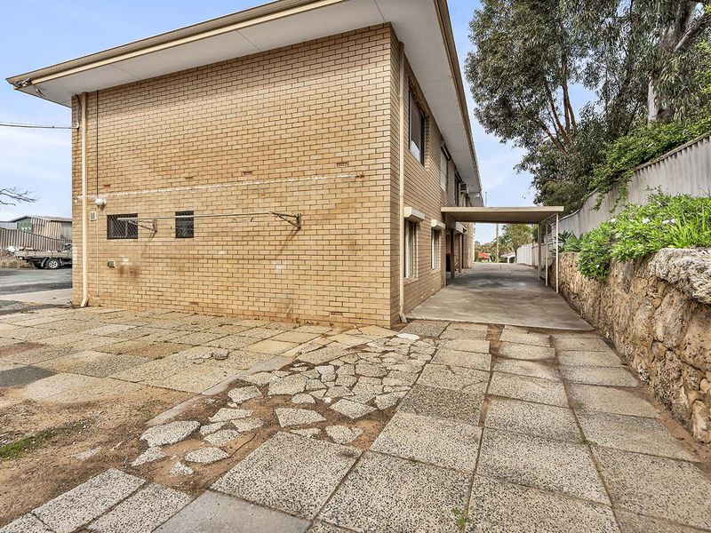 7 / 16 Edeline Street, Spearwood