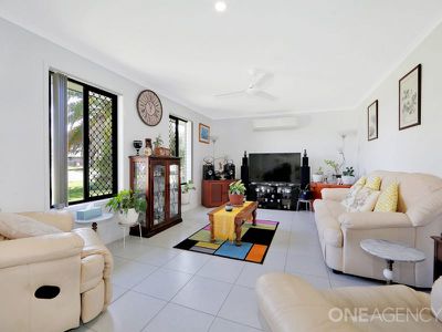 2 Wave Court, Toogoom